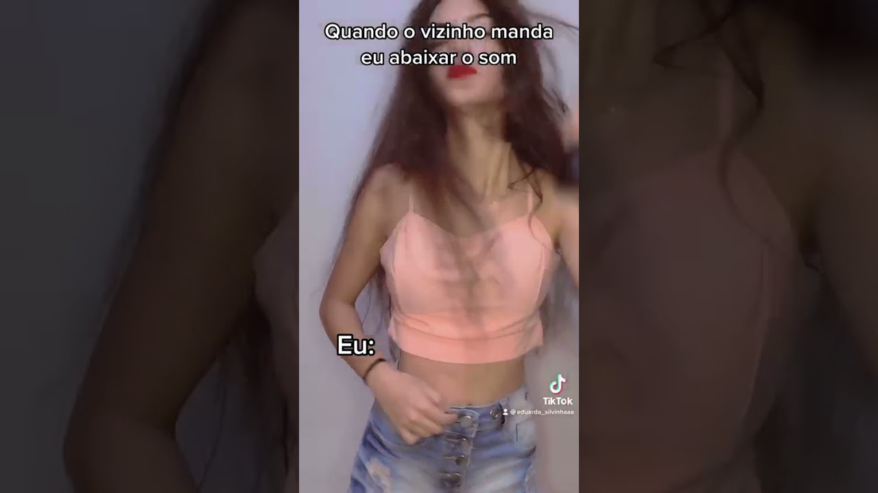 Quando o vizinho manda eu abaixar o som