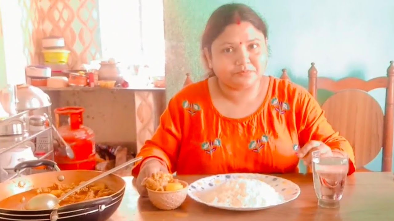 simple chicken Aloo jhol recipe||kanikakayal vlogs