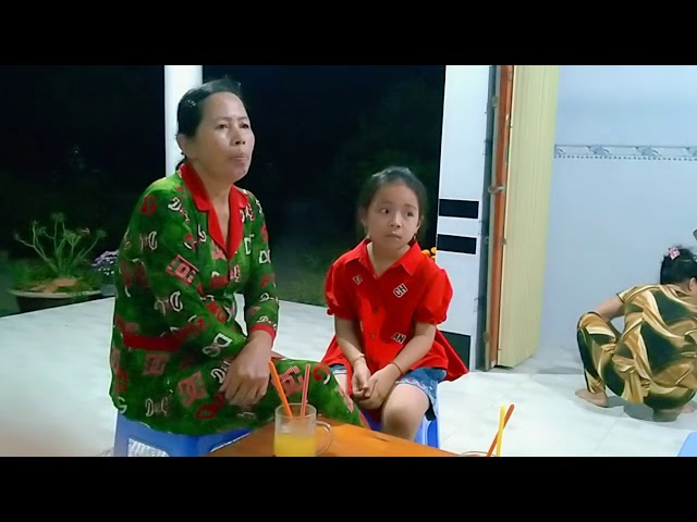 Hai Bà Cháu song tấu Cực hay...#hoanghieucamau, Hoàng Hiếu Cà Mau...