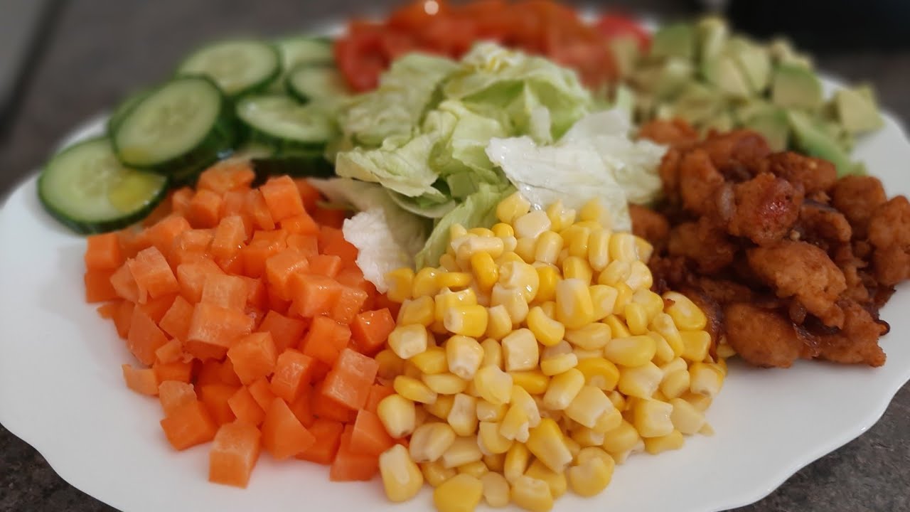 How To Prepare A Healthy Salad